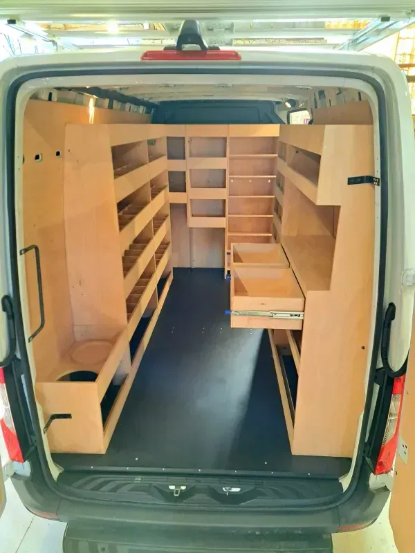 aménagement intérieur véhicule utilitaire