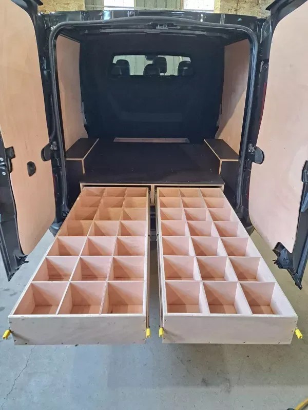 aménagement intérieur véhicule utilitaire